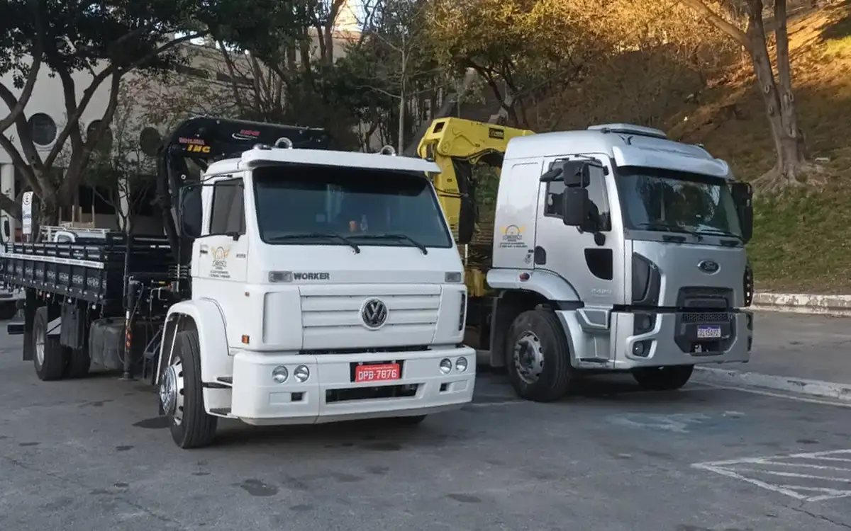 Imagem de Locação de Caminhão Munck 3 Brutus Diesel